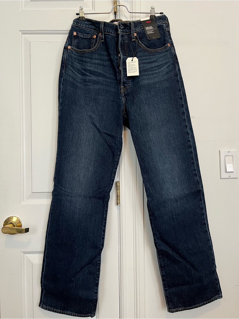 NWT Levi’s Ribcage Straight Jeans